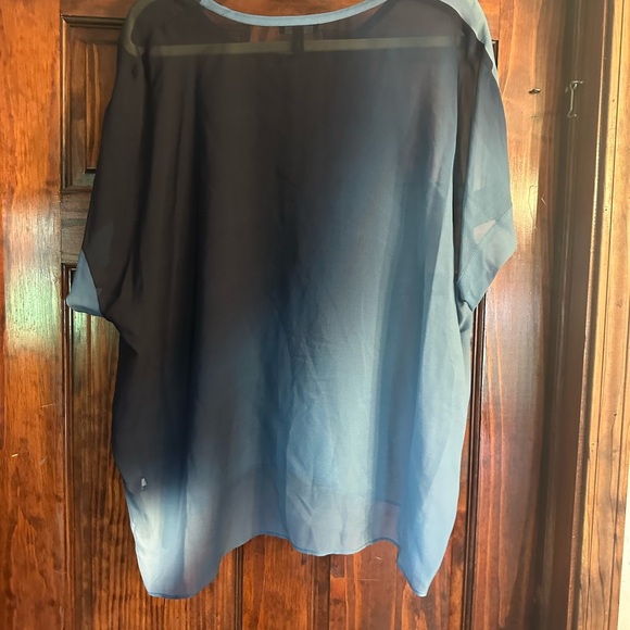 Eileen Fisher Sheer Blue Top - Picture 4 of 4